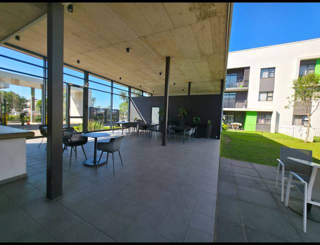 2 BEDROOM APARTMENT TO LET IN BALLITO CENTRAL